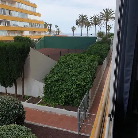 Apartamento Con Vistas A Playa Y Con Piscina *